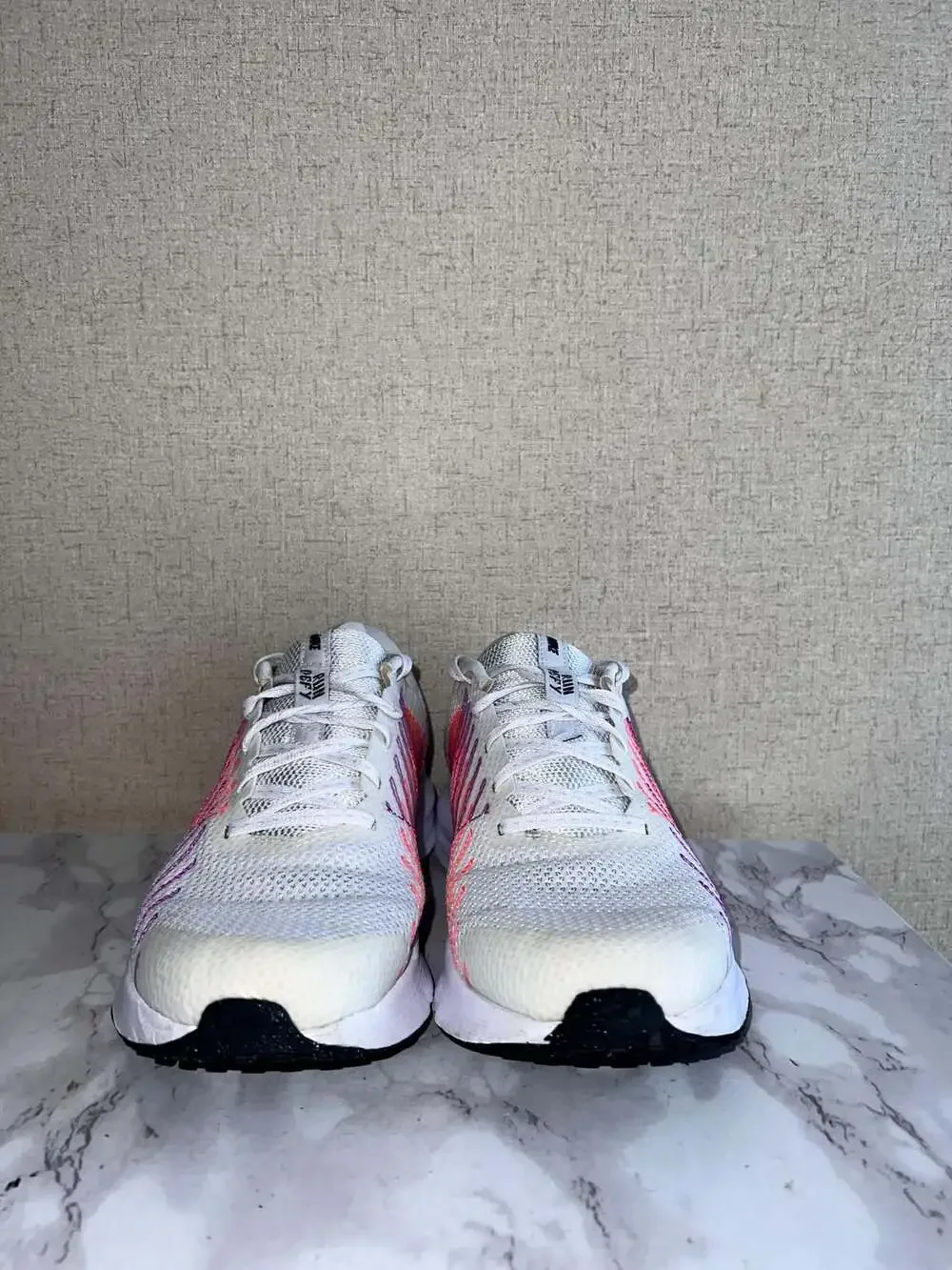 Nike Run Defy Women's Road Running Shoes White Elemental Pink Silt Red Black Siz